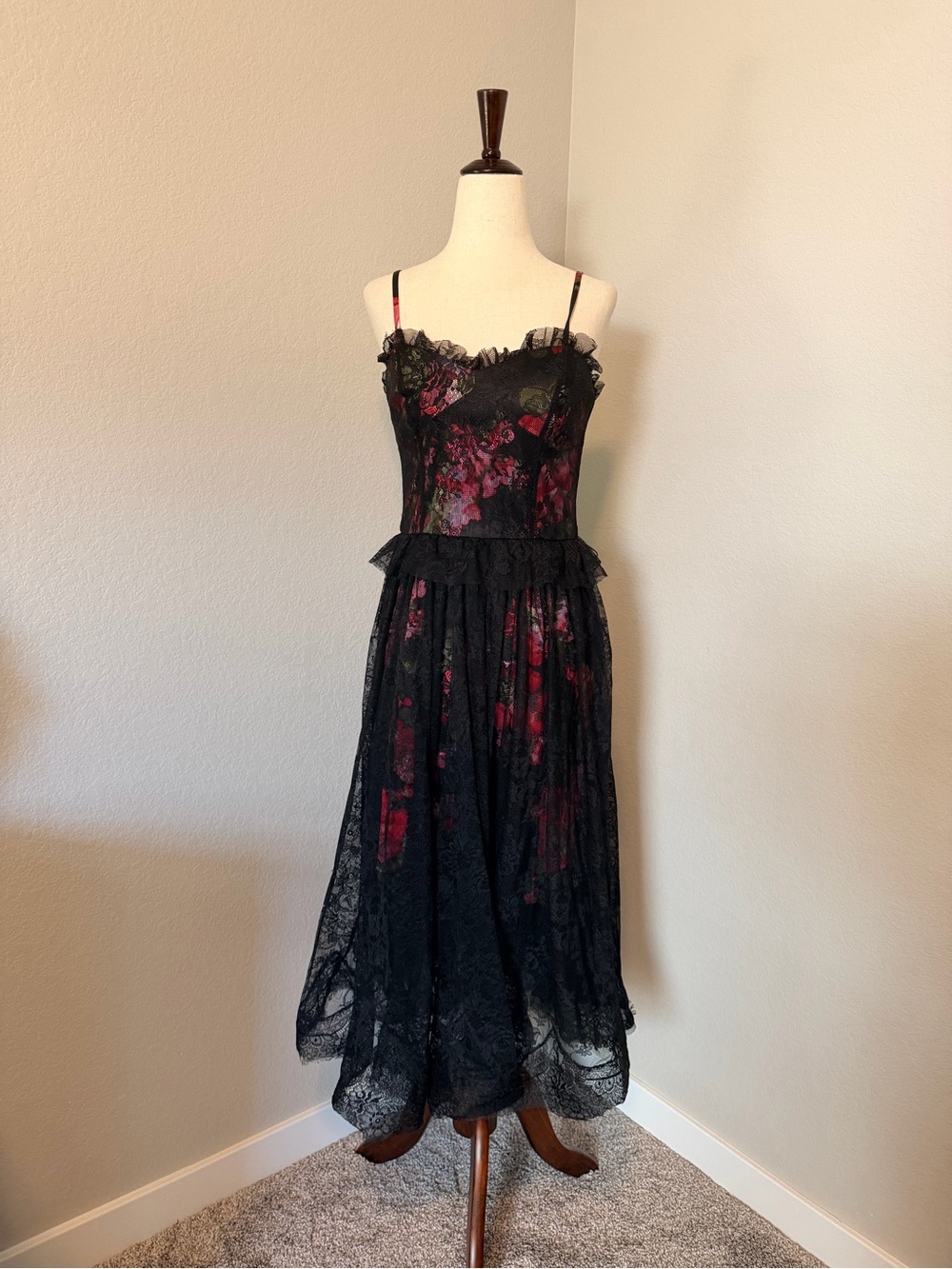 Pearl by Georgina Chapman of Marchesa Rose Lace Mesh Layered Midi Dress – Size 6